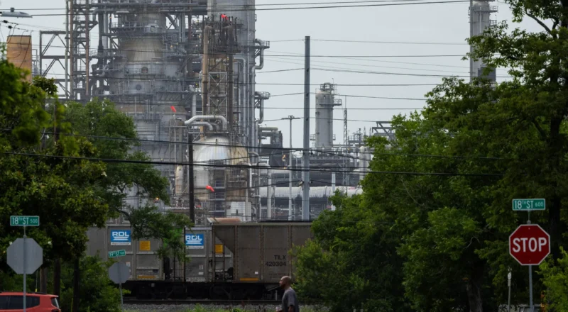 ‘This is a hellhole’: Aramco makes its presence hurt in the shadow of the World Cup